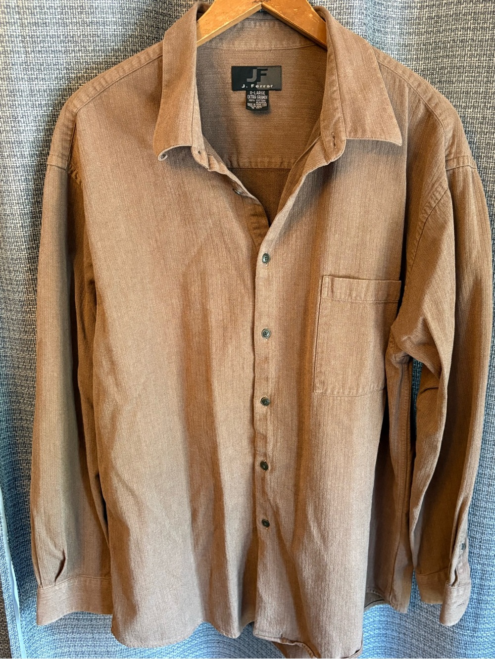 J. Ferrar XL Brown Herringbone Button Down Shirt 100% Cotton